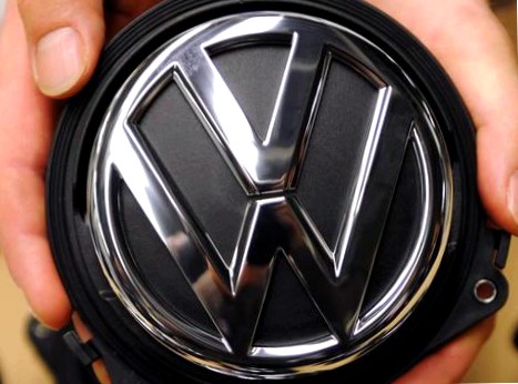 Vw starts the new year with slight sales growth